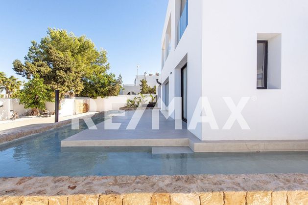 Foto 2 de Casa en venta en San Agustín - Cala de Bou de 8 habitaciones con terraza y piscina