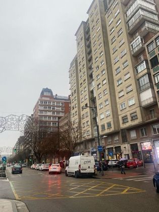 Foto 1 de Venta de piso en Plaza España - Villa Pilar - Reyes Católicos - Vadillos de 5 habitaciones con terraza y garaje