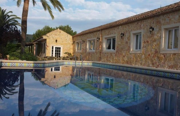 Foto 1 de Casa en venda a Capdepera de 36 habitacions amb terrassa i piscina