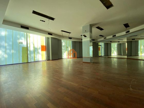 Foto 1 de Oficina en alquiler en San Mamés - La Palomera de 179 m²