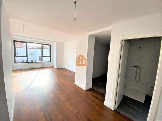 Foto 2 de Pis en venda a Centro Ciudad de 2 habitacions amb calefacció i ascensor