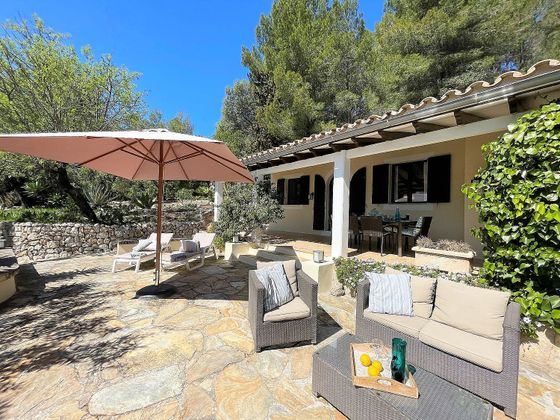 Foto 1 de Casa rural en venda a Calvià de 2 habitacions amb terrassa i piscina
