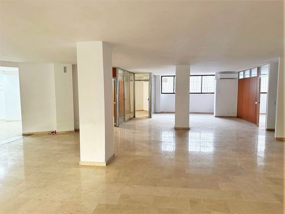 Foto 1 de Alquiler de oficina en Mercat  - La Missió - Plaça dels Patins de 276 m²