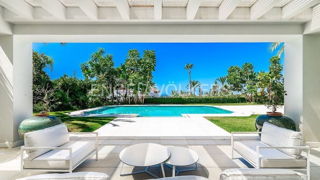 Foto 2 de Xalet en venda a Sierra Blanca de 7 habitacions amb terrassa i piscina