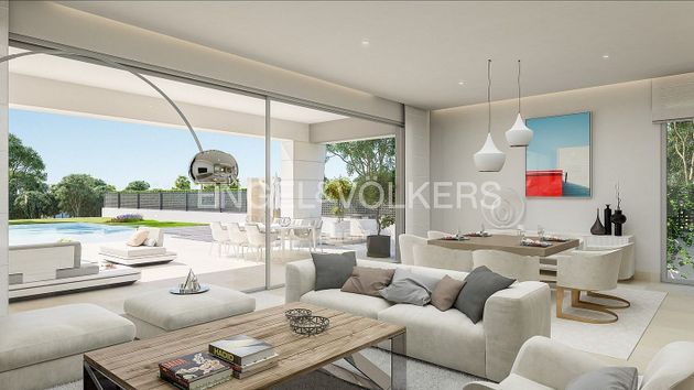 Foto 2 de Xalet en venda a Nagüeles Alto de 6 habitacions amb terrassa i piscina