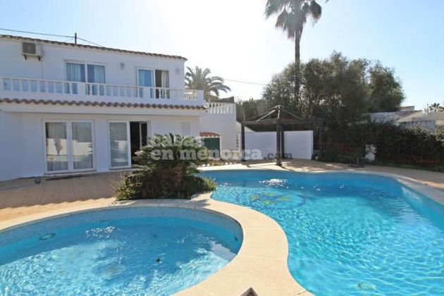 Foto 2 de Chalet en venta en Alaior de 6 habitaciones con terraza y piscina