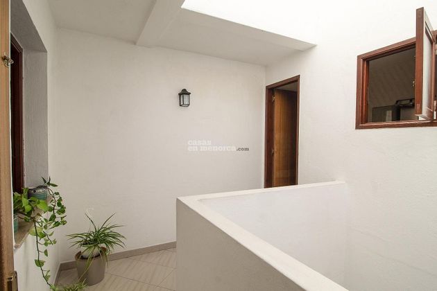 Foto 1 de Piso en venta en Ciutadella de 4 habitaciones con terraza y calefacción