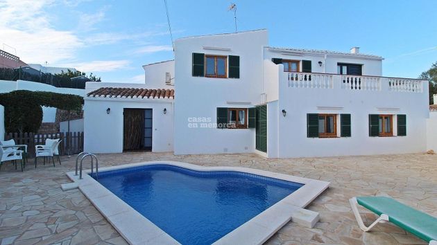Foto 1 de Venta de chalet en Castell (Es) de 6 habitaciones con terraza y piscina