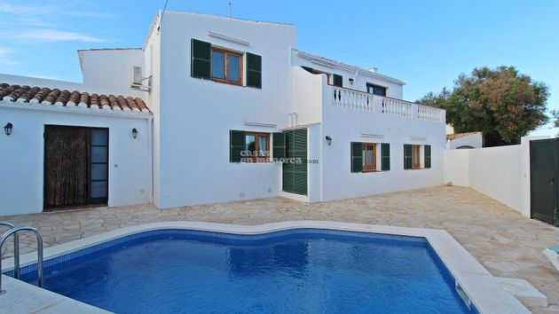 Foto 2 de Venta de chalet en Castell (Es) de 6 habitaciones con terraza y piscina