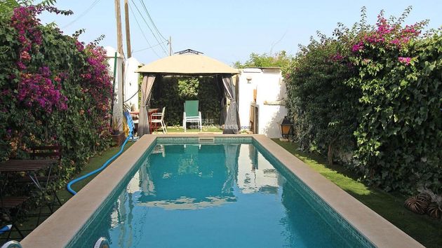 Foto 2 de Casa en venda a Maó de 3 habitacions amb terrassa i piscina