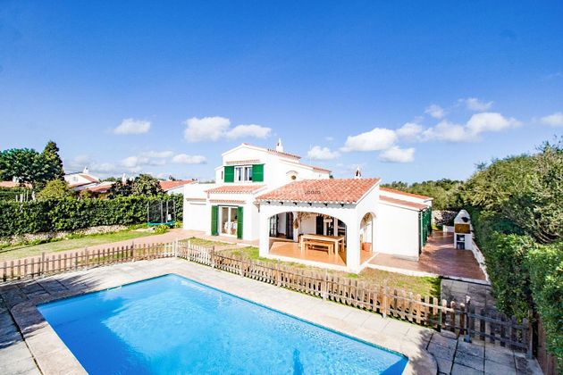 Foto 2 de Venta de chalet en Castell (Es) de 4 habitaciones con terraza y piscina