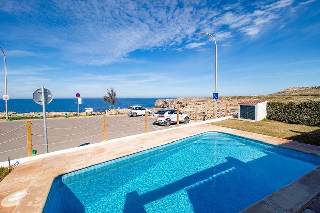 Foto 2 de Xalet en venda a Cala En Blanes de 3 habitacions amb terrassa i piscina