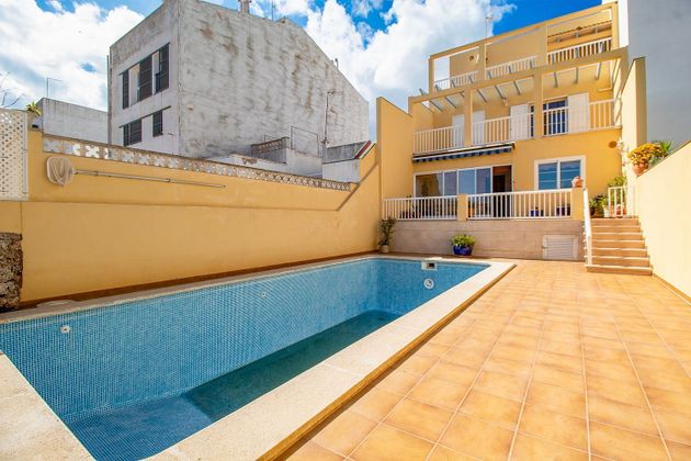 Foto 1 de Casa rural en venda a Maó de 4 habitacions amb terrassa i piscina
