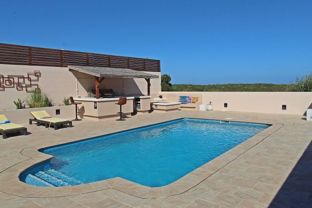 Foto 1 de Xalet en venda a Cala Llonga-Sa Mesquida de 3 habitacions amb terrassa i piscina