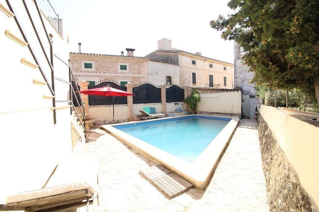 Foto 2 de Chalet en venta en Santa Eugènia de 12 habitaciones con terraza y piscina