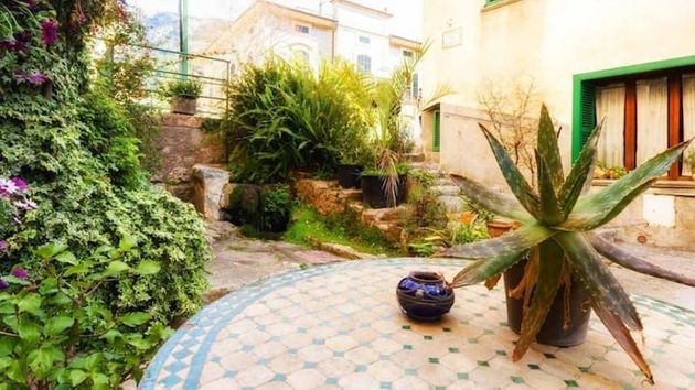 Foto 2 de Casa en venda a Sóller de 3 habitacions amb terrassa i jardí