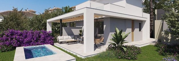 Foto 1 de Venta de casa adosada en Cala Magrana-Cala Anguila-Cala Mendia de 2 habitaciones con terraza y piscina