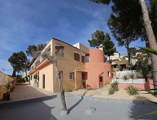 Foto 2 de Chalet en venta en Santa Ponça de 6 habitaciones con terraza y jardín