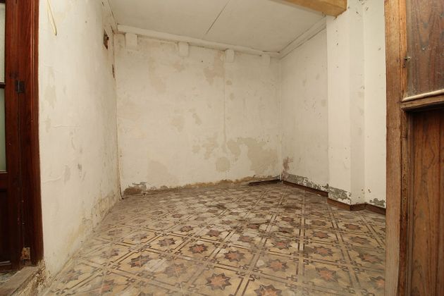 Foto 2 de Dúplex en venta en La Llotja - Sant Jaume de 3 habitaciones con terraza