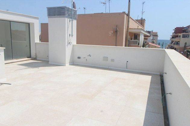 Foto 2 de Casa adosada en venta en El Coll d'en Rabassa de 2 habitaciones con terraza y aire acondicionado