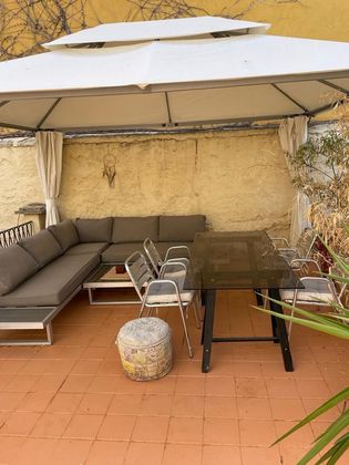 Foto 1 de Piso en alquiler en La Llotja - Sant Jaume de 2 habitaciones con terraza y muebles