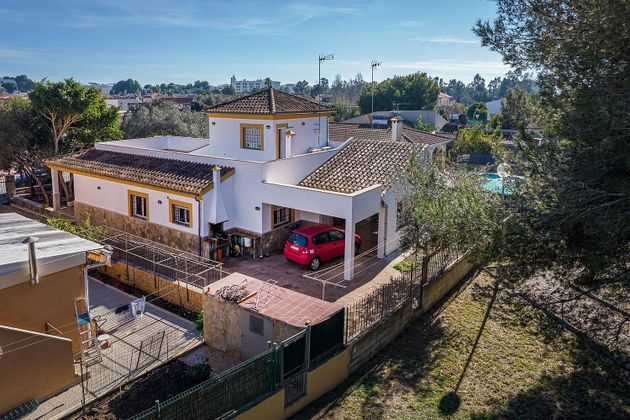 Foto 2 de Xalet en venda a Port d'Alcúdia - Platja d'Alcúdia de 4 habitacions amb terrassa i garatge