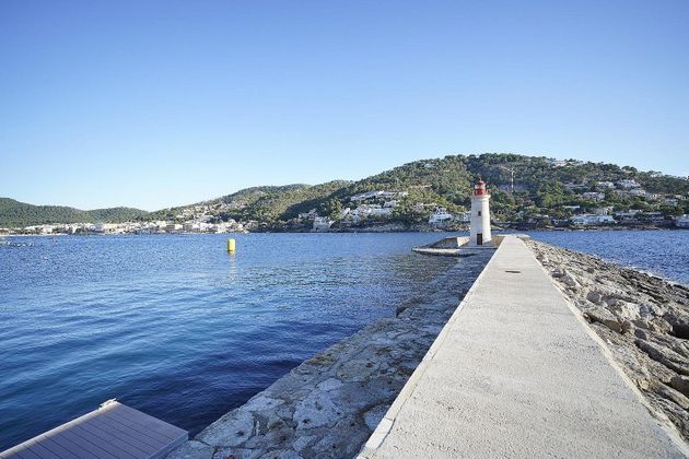 Foto 2 de Traspàs local a Port d'Andratx amb terrassa