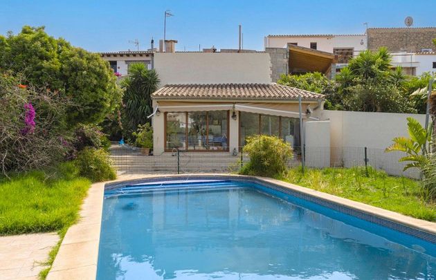 Foto 1 de Casa adossada en venda a Campanet de 5 habitacions amb terrassa i piscina