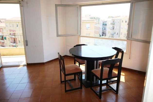 Foto 2 de Pis en venda a Altozano - Conde Lumiares de 3 habitacions amb balcó i ascensor