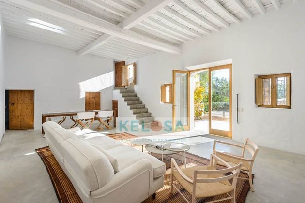 Foto 1 de Casa rural en venta en Sant Antoni de Portmany de 5 habitaciones con terraza y piscina