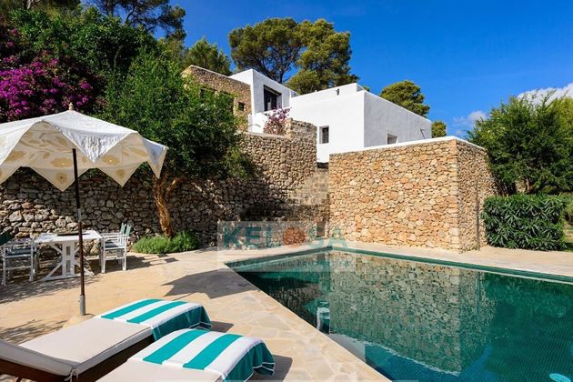 Foto 2 de Casa rural en venda a Santa Eulalia del Río de 4 habitacions amb terrassa i piscina