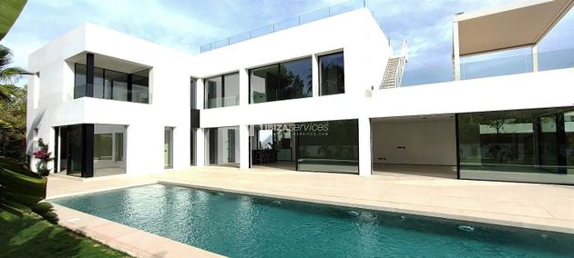 Foto 1 de Casa en venda a San Agustín - Cala de Bou de 4 habitacions amb piscina i jardí
