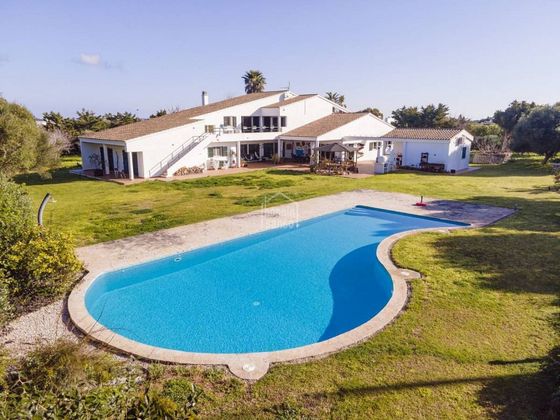 Foto 1 de Casa en venda a Castell (Es) de 7 habitacions amb terrassa i piscina