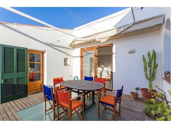 Foto 1 de Pis en venda a Ciutadella de 3 habitacions amb terrassa i aire acondicionat