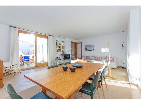 Foto 2 de Piso en venta en Ciutadella de 3 habitaciones con terraza y aire acondicionado