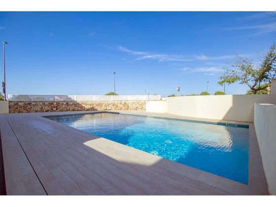 Foto 2 de Piso en venta en Ciutadella de 4 habitaciones con terraza y piscina