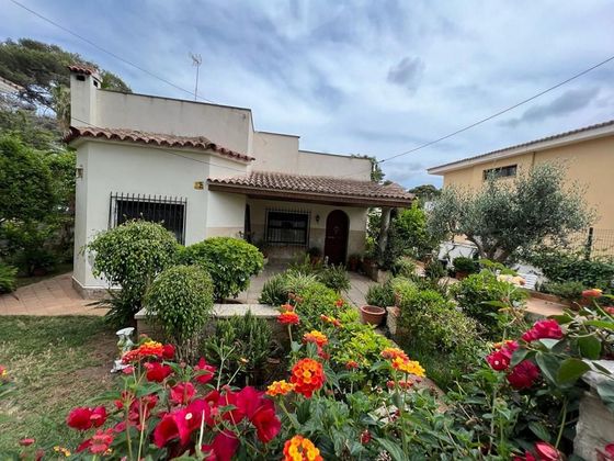 Foto 1 de Xalet en venda a Can Pastilla - Les Meravelles - S'Arenal de 3 habitacions amb terrassa i jardí