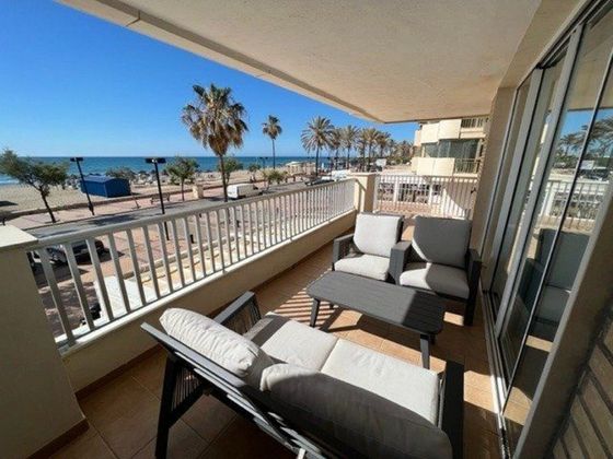 Foto 1 de Venta de piso en Playa de los Boliches de 3 habitaciones con terraza y aire acondicionado