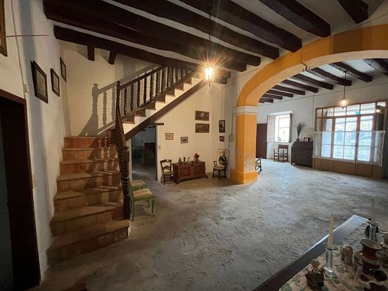 Foto 1 de Chalet en venta en Santa María del Camí de 10 habitaciones con terraza y piscina