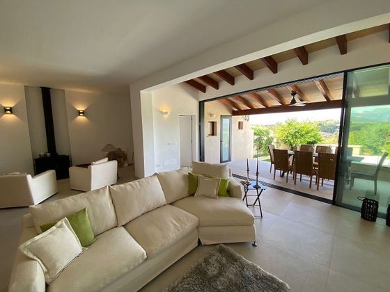 Foto 2 de Chalet en venta en Llubí de 3 habitaciones con terraza y piscina