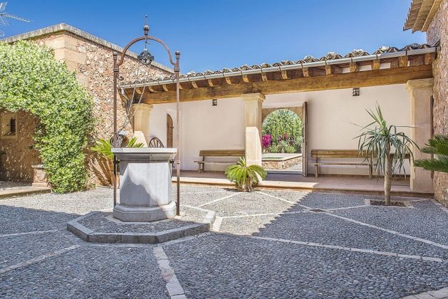 Foto 1 de Casa rural en lloguer a Santa María del Camí de 5 habitacions amb terrassa i piscina