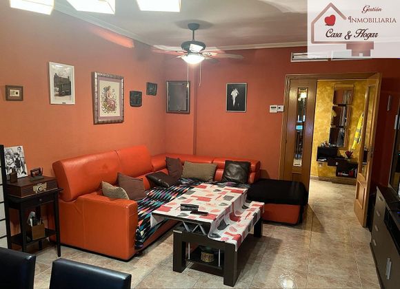 Foto 2 de Pis en venda a Puebla de Alfindén (La) de 3 habitacions amb terrassa i garatge