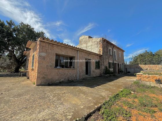 Foto 2 de Casa rural en venta en Santa María del Camí de 4 habitaciones con terraza y piscina
