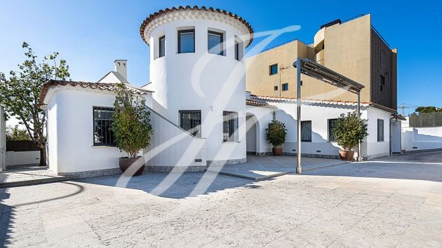 Foto 1 de Xalet en venda a La Bonanova - Portopí de 4 habitacions amb terrassa i piscina