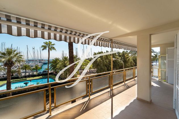 Foto 2 de Pis en venda a El Terreno de 2 habitacions amb terrassa i piscina