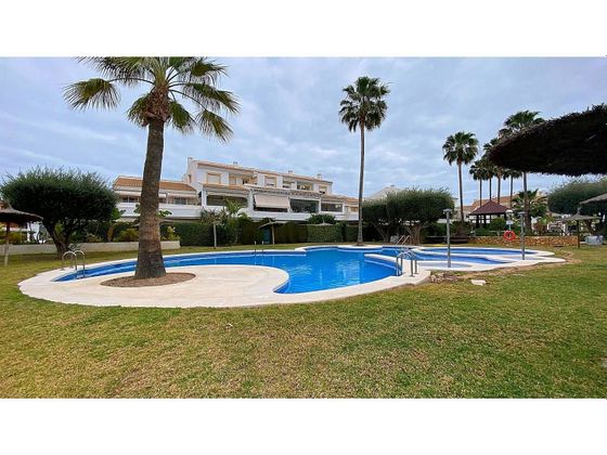 Foto 1 de Casa en venda a Alicante Golf de 4 habitacions amb terrassa i piscina