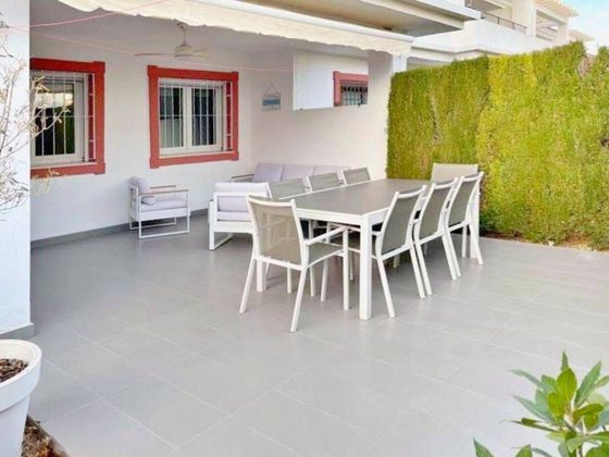 Foto 2 de Casa en venda a Alicante Golf de 4 habitacions amb terrassa i piscina