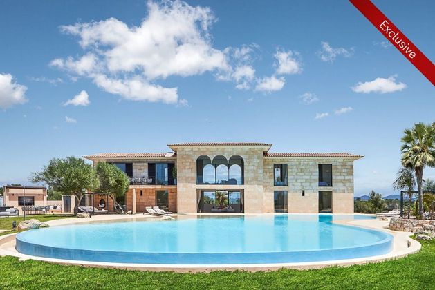 Foto 1 de Alquiler de chalet en Salines (Ses) de 5 habitaciones con terraza y piscina