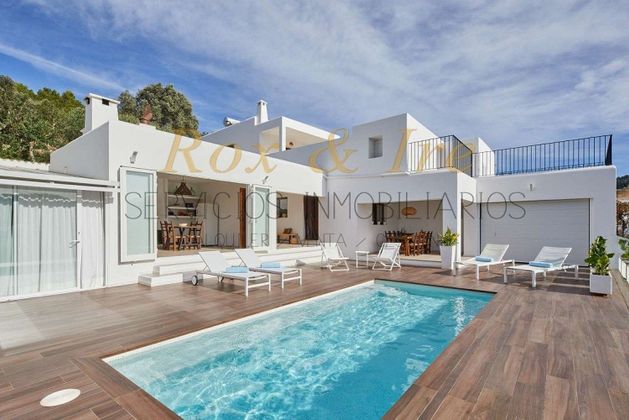 Foto 1 de Casa en lloguer a calle Disseminat Es Vedrà de 5 habitacions amb terrassa i piscina
