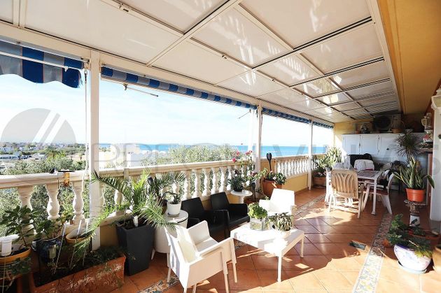Foto 2 de Àtic en venda a El Puerto de 4 habitacions amb terrassa i piscina